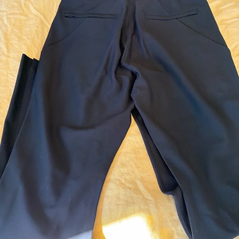 ATHLETA Stellar Flare Trouser Black Size 8 NWOT